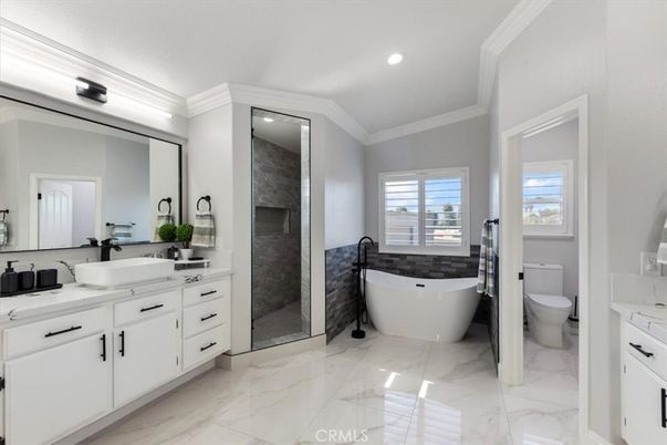 Bathroom, Dual Sink Vanities, Free Standing Baths, Interior, Marble, Recessed Lighting