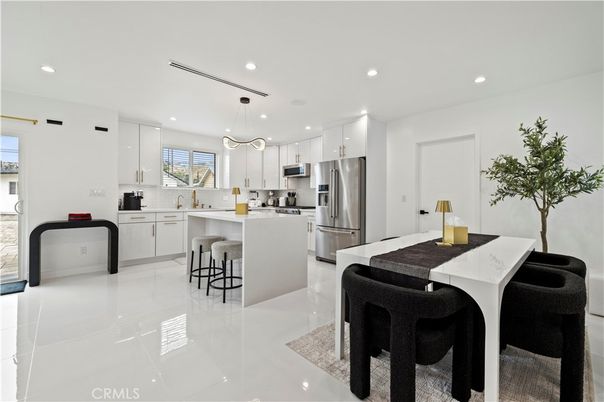 Interior, Kitchen, Pendant Lights, Recessed Lighting, Stainless Steel Appliances