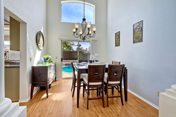 Chandelier, Dining room, Interior, Wood Texture Flooring