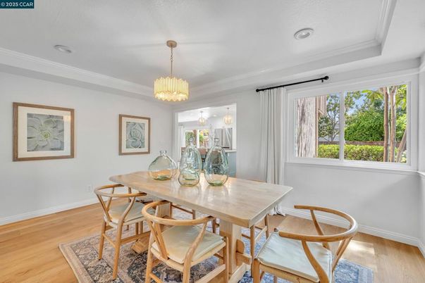 Chandelier, Dining room, Interior, Pendant Lights, Recessed Lighting, Wood Texture Flooring