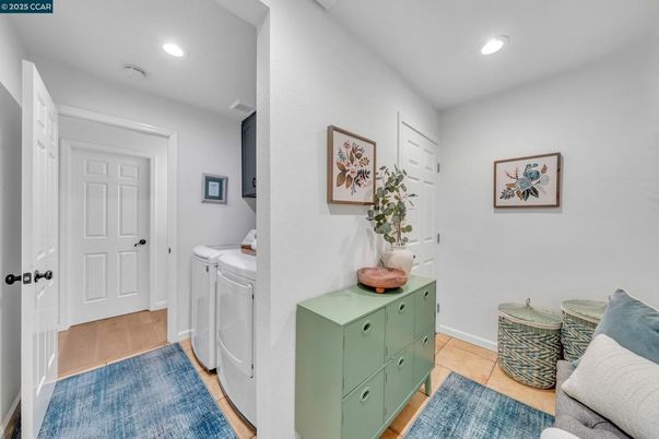 Interior, Recessed Lighting, Washer