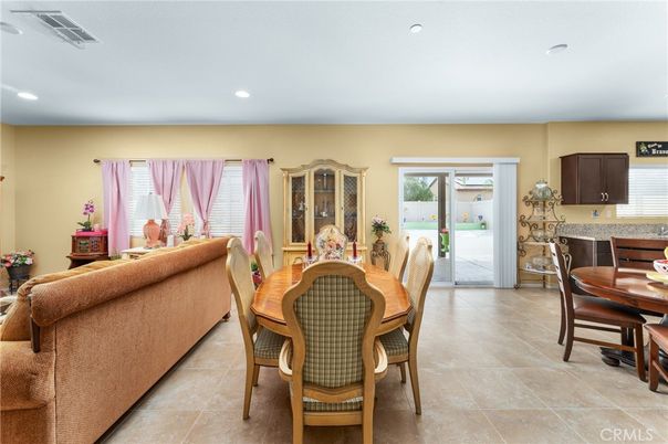 Dining room, Interior, Living room, Recessed Lighting