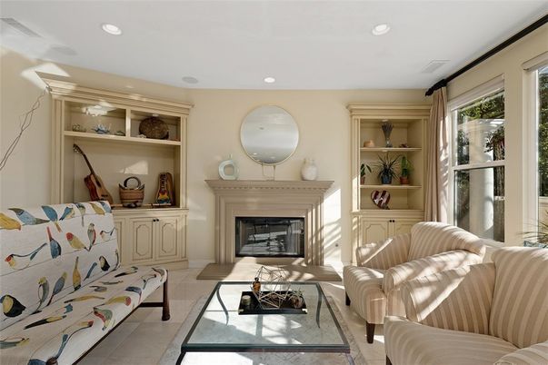 Fireplace, Interior, Living room, Recessed Lighting