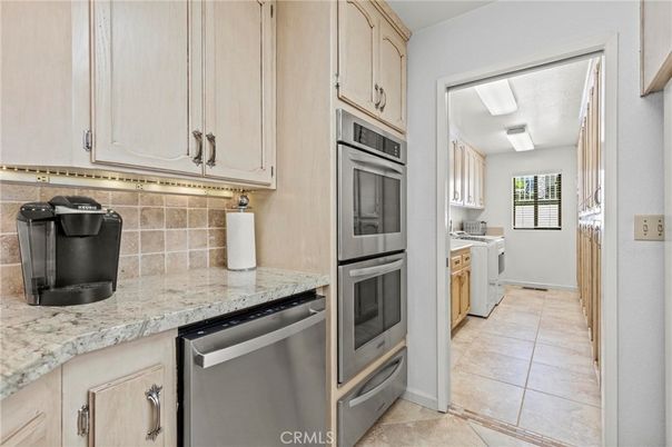 Interior, Kitchen, Stainless Steel Appliances, Washer