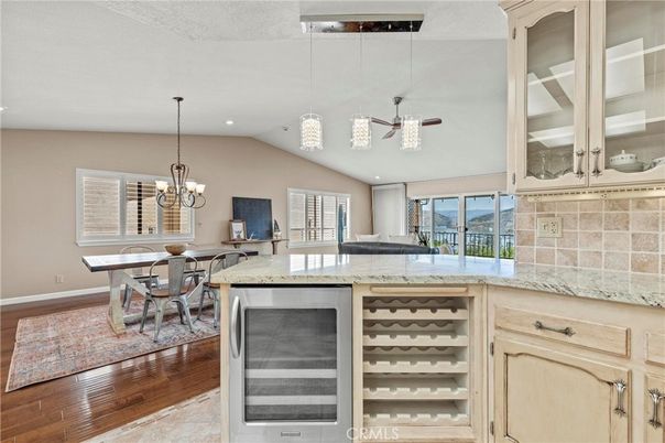 Chandelier, Dining room, Interior, Recessed Lighting, Wood Texture Flooring