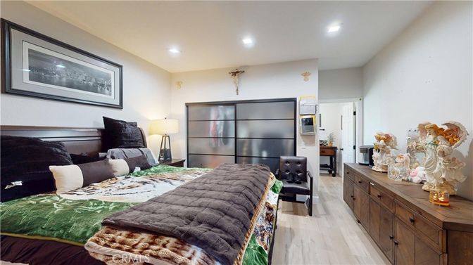 Bedroom, Interior, Recessed Lighting, Wood Texture Flooring