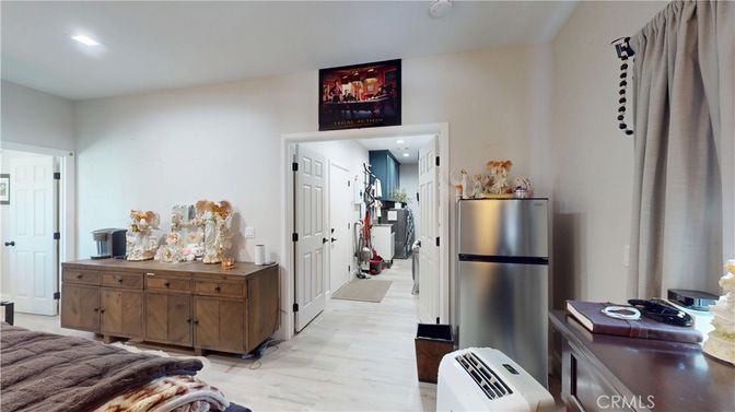 Fitness Equipment, Interior, Kitchen, Recessed Lighting, Wood Texture Flooring