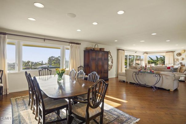 Dining room, Interior, Living room, Recessed Lighting, Wood Texture Flooring