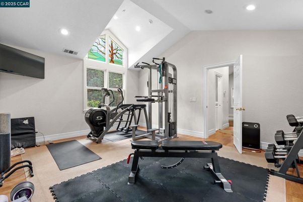 Fitness Equipment, Interior, Recessed Lighting