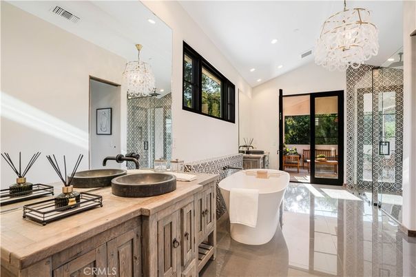 Bathroom, Chandelier, Dual Sink Vanities, Free Standing Baths, Glass Shower, Interior, Recessed Lighting