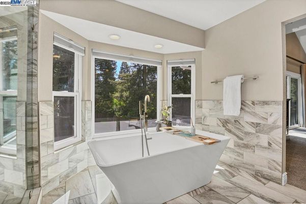 Bathroom, Free Standing Baths, Glass Shower, Interior, Marble, Marble Walls, Recessed Lighting