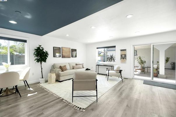 Dining room, Interior, Living room, Recessed Lighting, Wood Texture Flooring