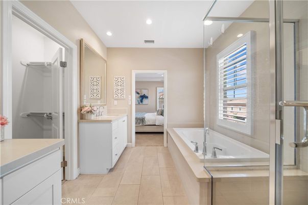 Bathroom, Bedroom, Glass Shower, Interior, Recessed Lighting