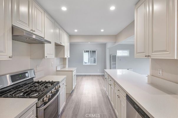 Interior, Kitchen, Recessed Lighting, Wood Texture Flooring