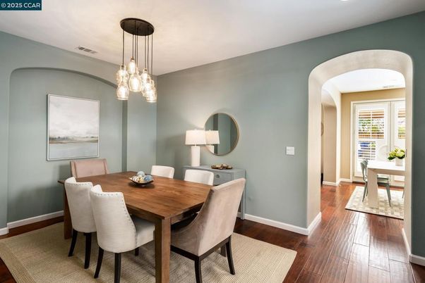 Dining room, Interior, Pendant Lights, Recessed Lighting, Wood Texture Flooring