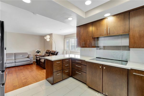 Interior, Kitchen, Living room, Recessed Lighting, Wood Texture Flooring
