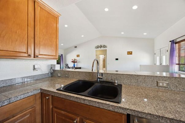 Interior, Kitchen, Recessed Lighting