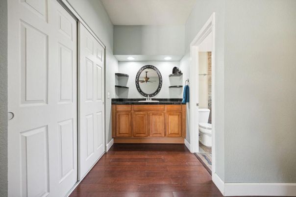 Bathroom, Interior, Recessed Lighting, Wood Texture Flooring