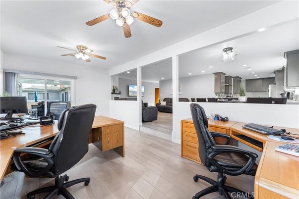 Home Office, Interior, Kitchen, Recessed Lighting, Wood Texture Flooring