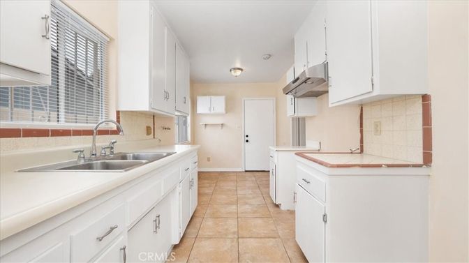 Interior, Kitchen, Tile Countertops