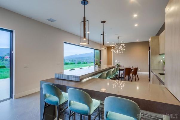 Dining room, Interior, Pendant Lights, Recessed Lighting