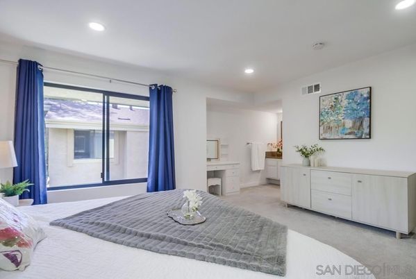 Bedroom, Interior, Recessed Lighting