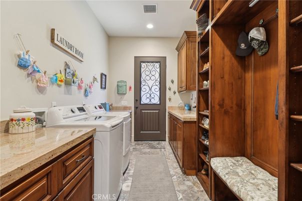 Interior, Recessed Lighting, Washer
