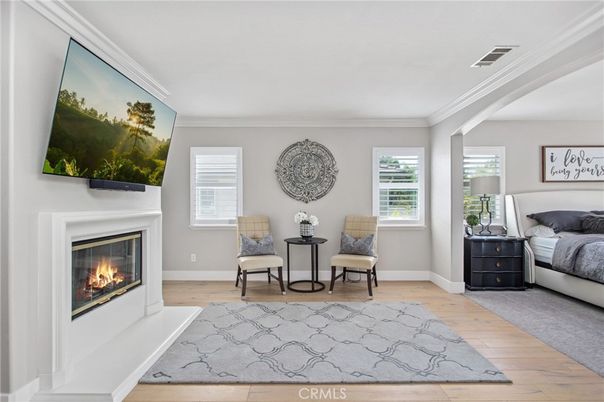 Bedroom, Fireplace, Interior, Wood Texture Flooring