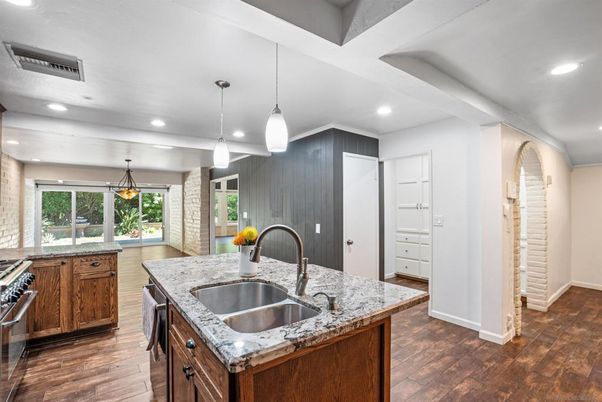 Interior, Kitchen, Pendant Lights, Recessed Lighting, Wood Texture Flooring