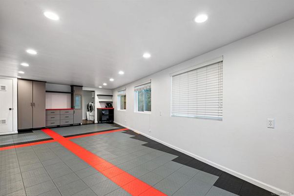 Interior, Recessed Lighting