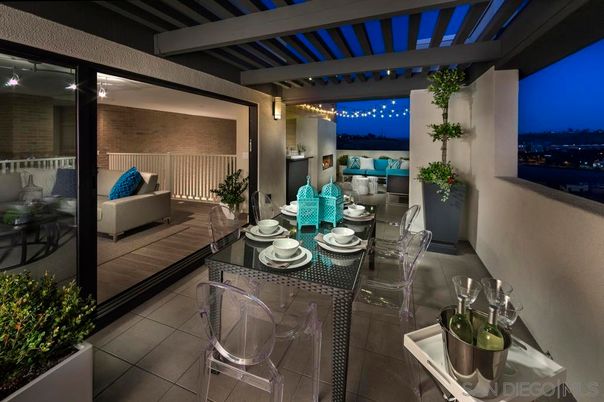 Dining room, Interior