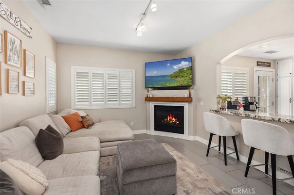Fireplace, Interior, Living room