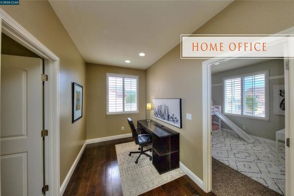 Home Office, Interior, Recessed Lighting, Wood Texture Flooring
