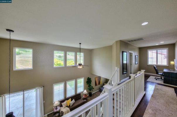 Interior, Living room, Pendant Lights, Recessed Lighting, Wood Texture Flooring