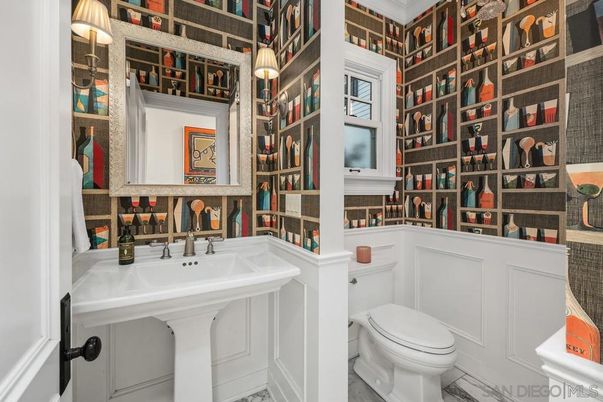 Bathroom, Interior