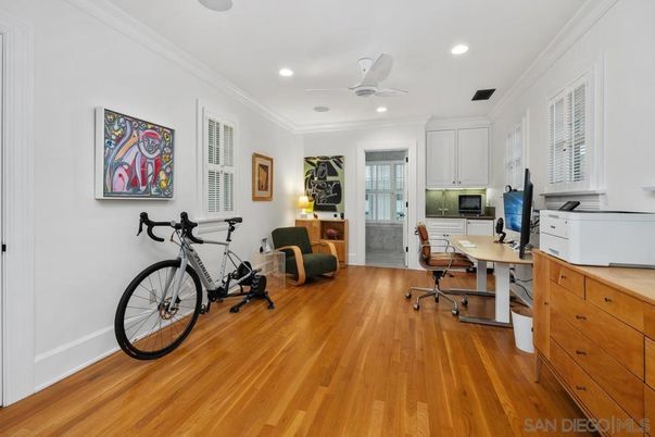 Home Office, Interior, Recessed Lighting, Wood Texture Flooring