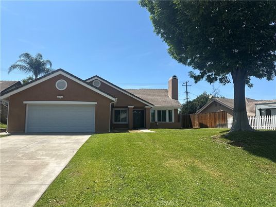 Attached, Backyard, Exterior, Facade, Ranch