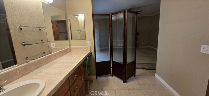 Bathroom, Dual Sink Vanities, Interior, Tile Countertops