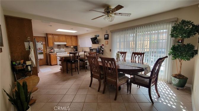 Dining room, Interior, Kitchen, Recessed Lighting