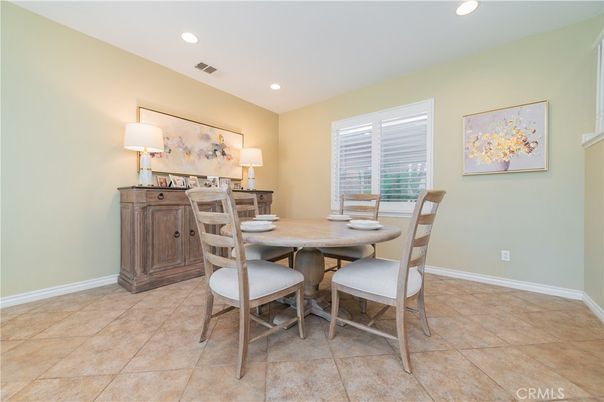 Dining room, Interior, Recessed Lighting