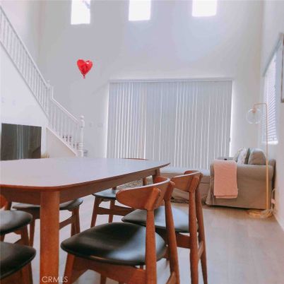 Dining room, Interior, Recessed Lighting