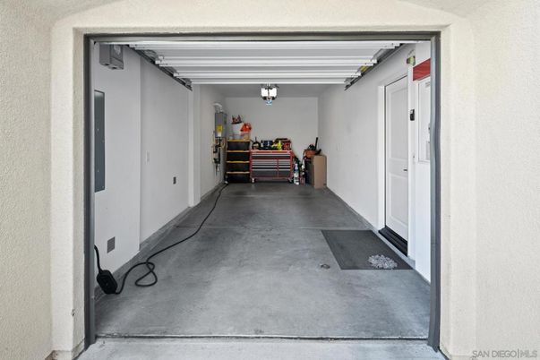 Garage, Interior