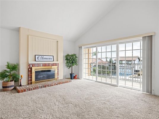 Empty room, Fireplace, Interior
