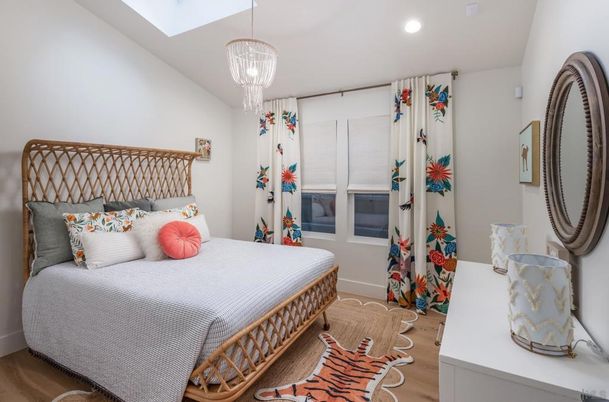 Bedroom, Chandelier, Interior, Recessed Lighting, Wood Texture Flooring