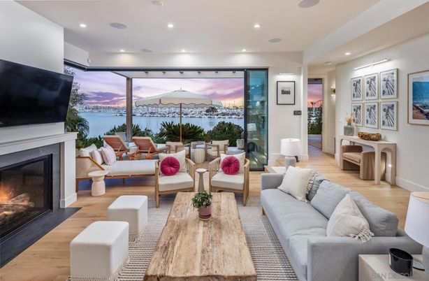 Fireplace, Interior, Living room, Recessed Lighting, Water, Wood Texture Flooring