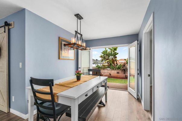 Dining room, Interior, Pendant Lights, Wood Texture Flooring
