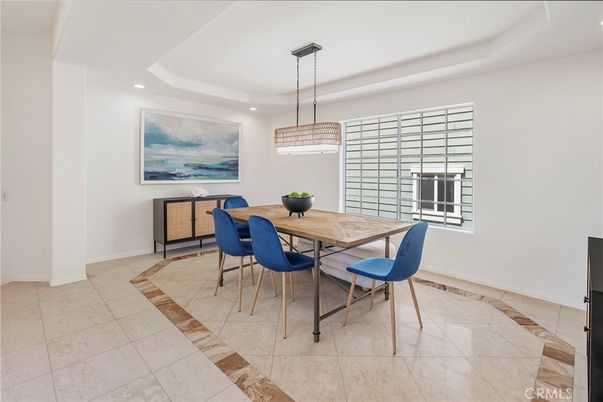 Dining room, Interior, Pendant Lights, Recessed Lighting