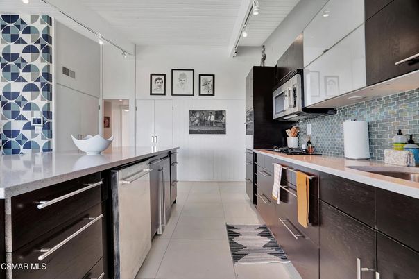 Interior, Kitchen, Stainless Steel Appliances