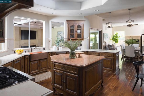 Dining room, Interior, Kitchen, Pendant Lights, Recessed Lighting, Wood Texture Flooring