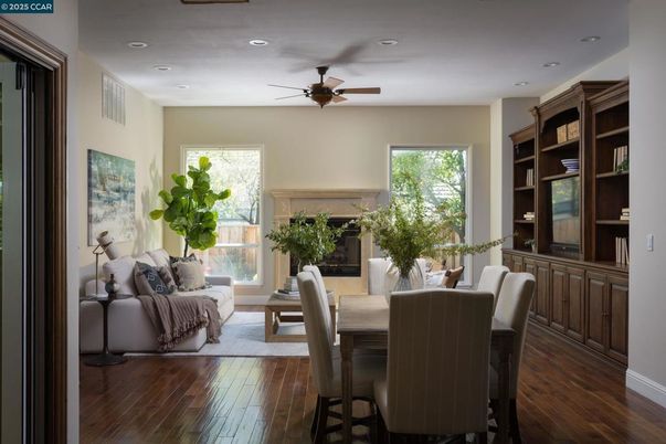 Dining room, Interior, Living room, Recessed Lighting, Wood Texture Flooring